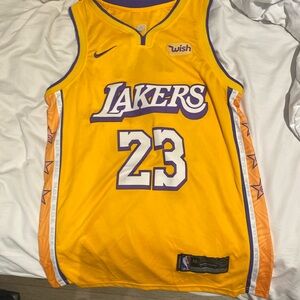 Lebron James Jersey